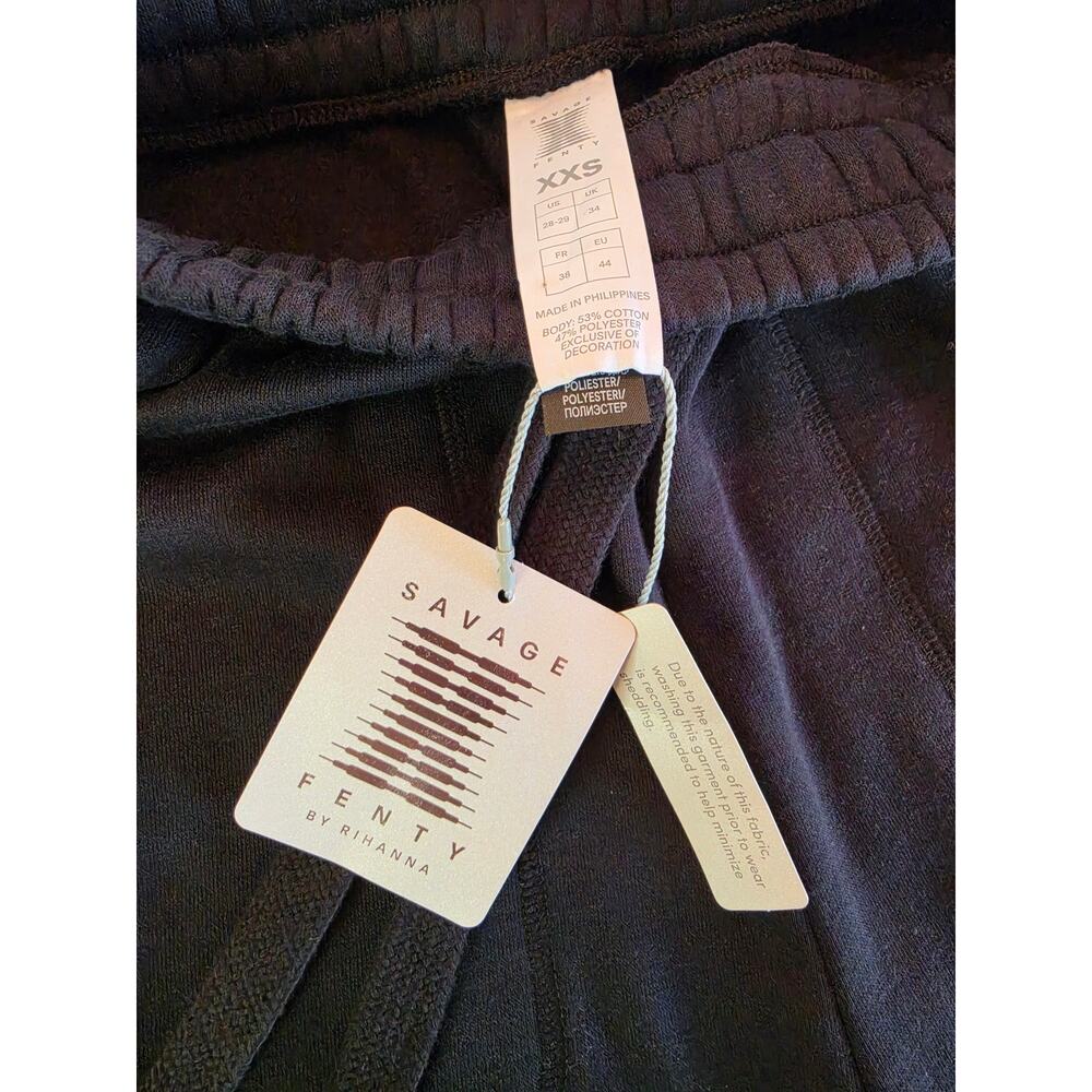 Savage X Fenty Xssential Relaxed Drawstring Sweatpants Black Sz XXS NWT - Picture 3 of 4
